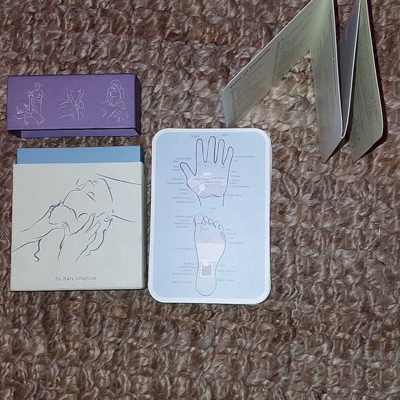 The Massage Deck 50 Soothing Techniques Cards - Picture 2 of 6